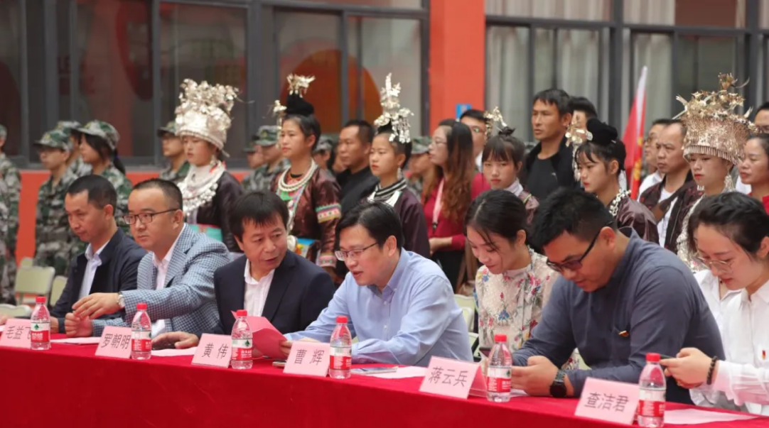 金秋助学结硕果！西培教育助力黎平县“山凤凰”圆入学梦(图2)